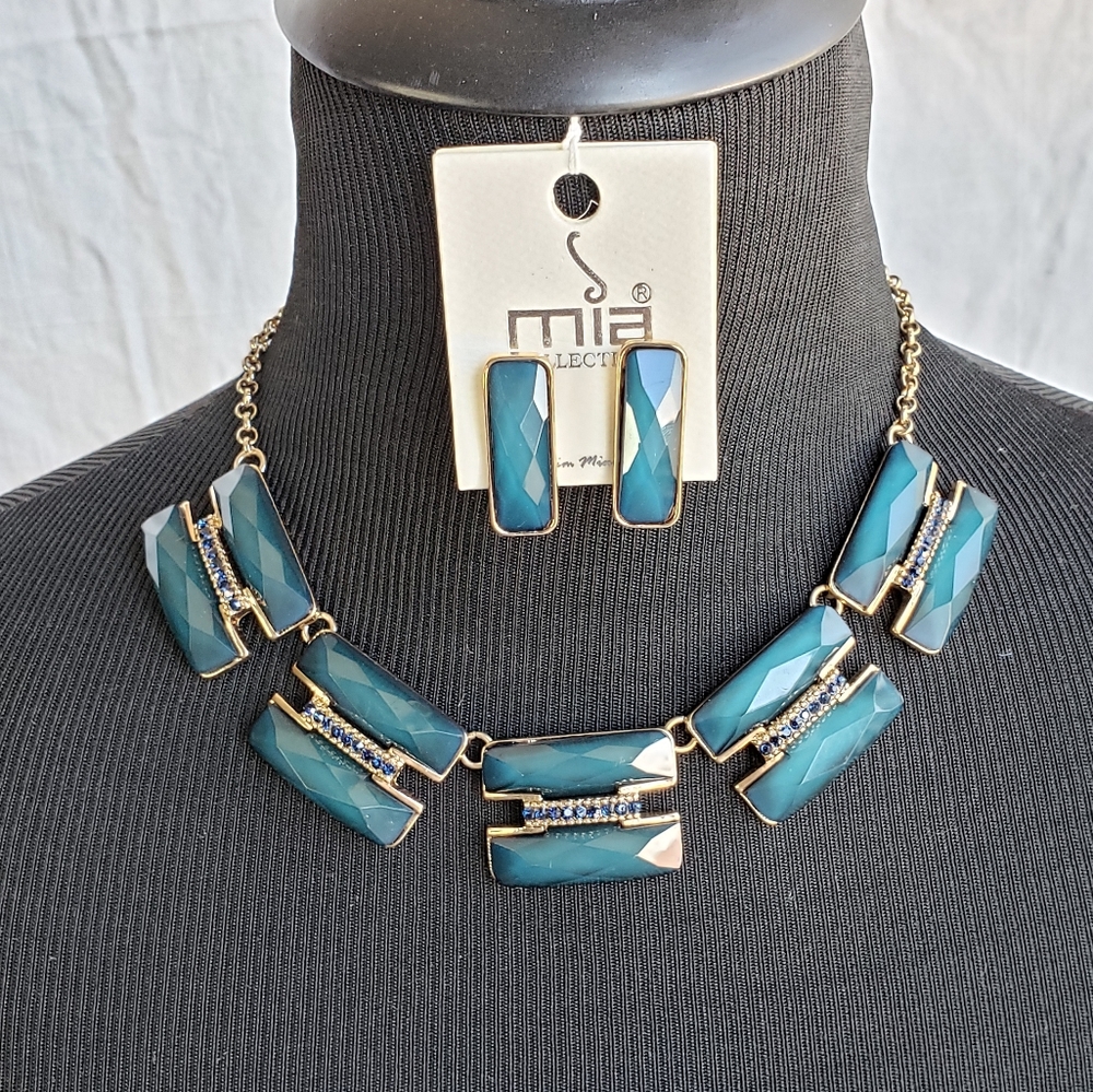 Mia Collection Earring, Necklace Set, Gold Chain